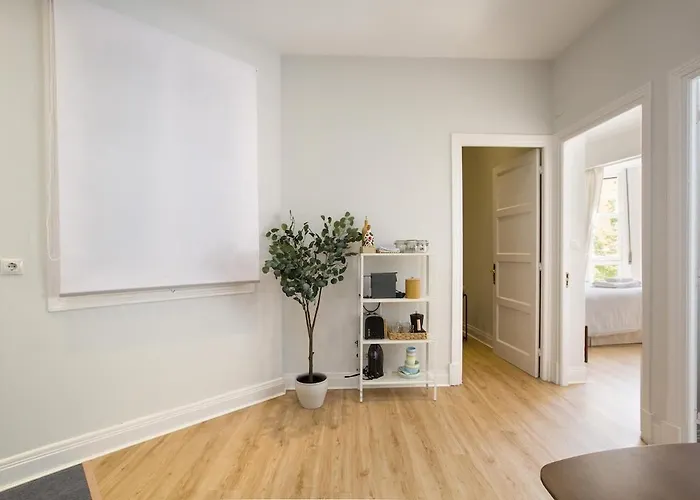 Apartment Puerta Del Camino 5 *